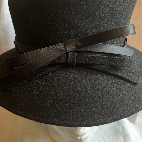 Women’s 100% Wool Handmade Hat. - Picture 2 of 8